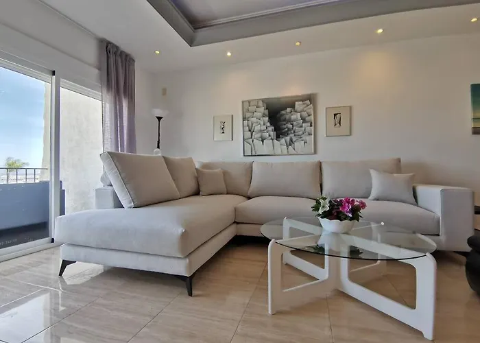 Sea Front In Puerto Banus * マルベーリャ