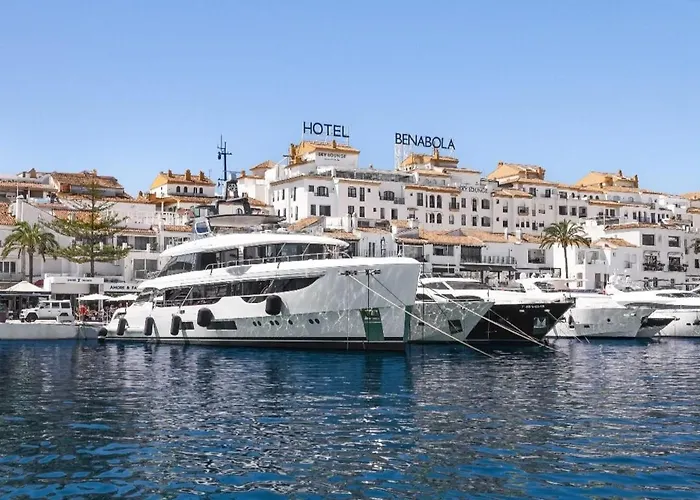 アパート Sea Front In Puerto Banus