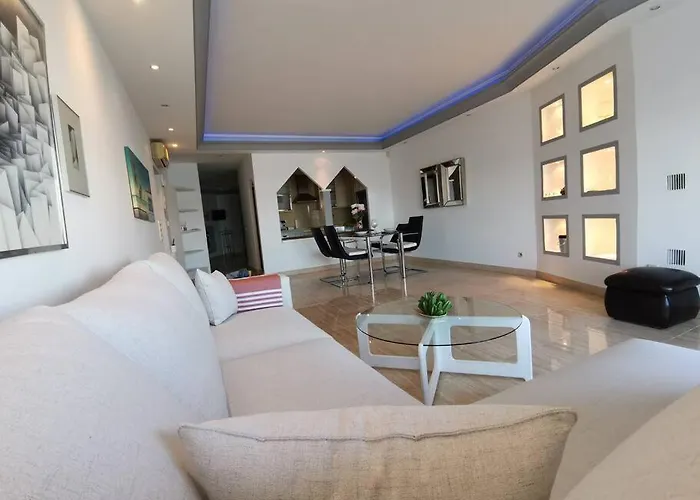 Sea Front In Puerto Banus Appartement